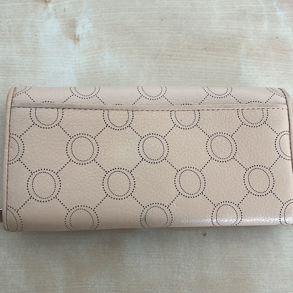 OROTON Australia Nude Wallet - Picture 4 of 4